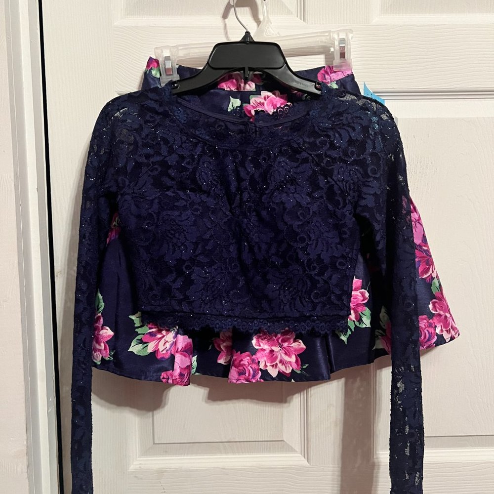 2-piece Sequin hearts dress